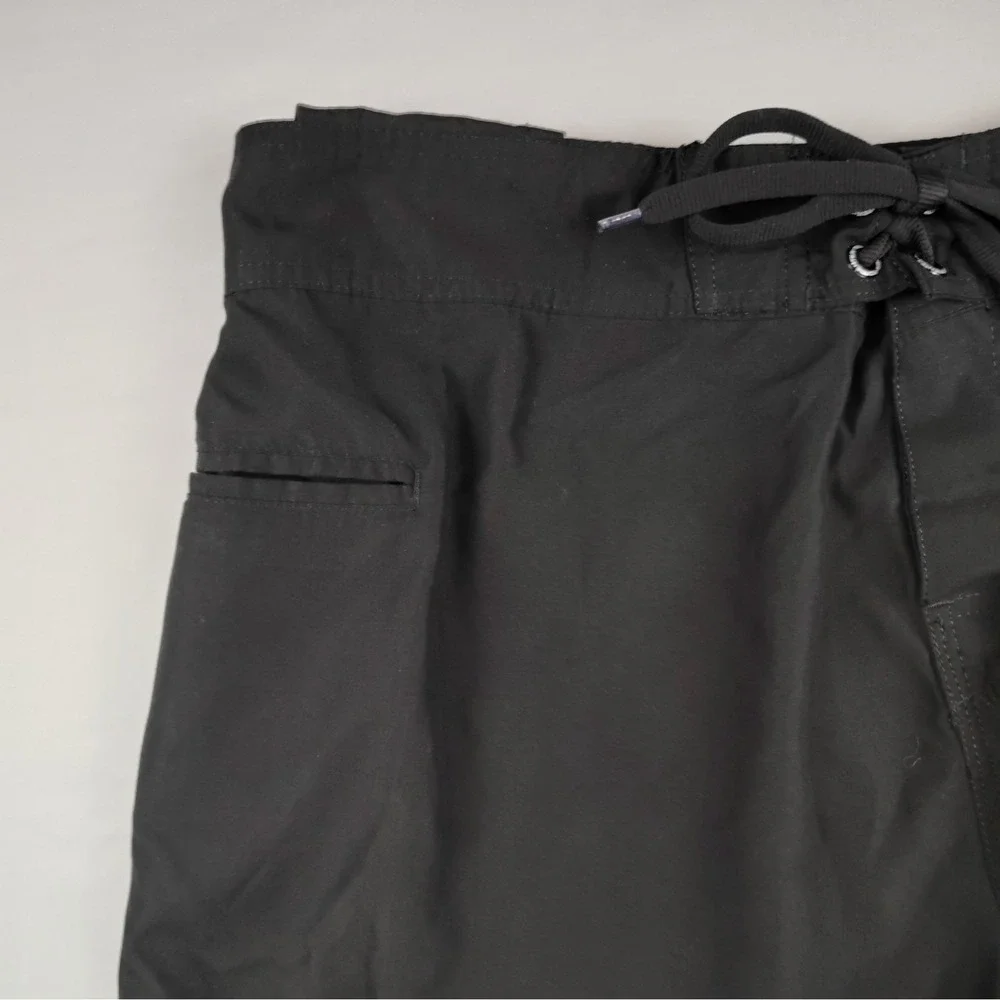Tormenter Mens Size 38 Board Shorts Swim Trunks Black Fish Skeleton Graphic
